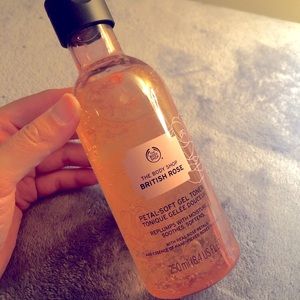 The body shop British rose toner